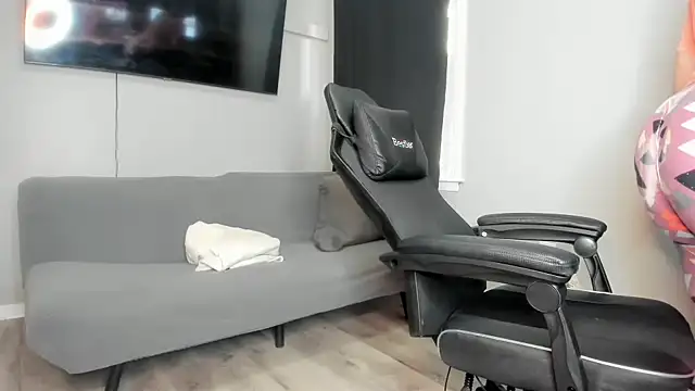 Persiasparadise online show from 24, 10, 2025