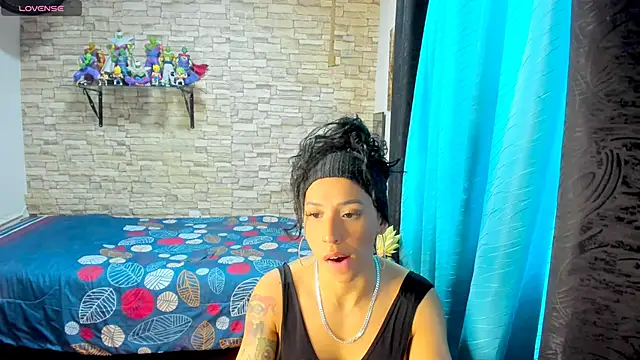 kaiagerbes3 online show from 5, 10, 2025