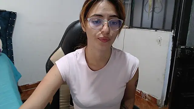 Kate lorens9 online show from 7, 5, 2026