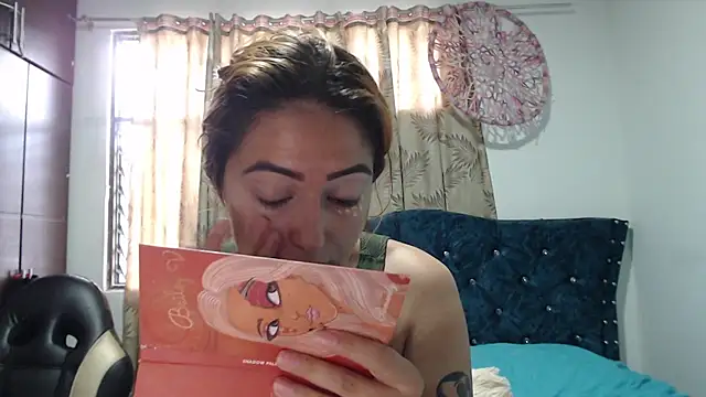 Kate lorens9 online show from 11, 11, 2025