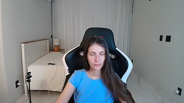 upssnowy online show from 23, 7, 2026