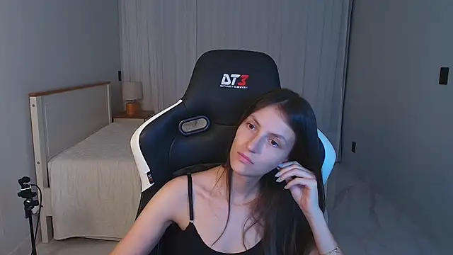 upssnowy online show from 15, 4, 2026