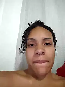 Julia Pretinha online show from 10, 9, 2025