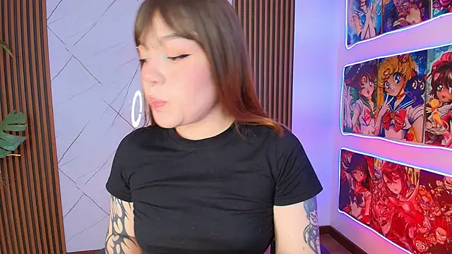 Fluffy Bubble21 online show from 10, 5, 2026