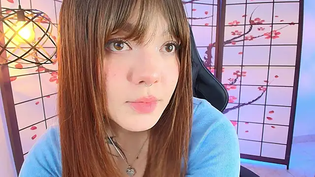 Fluffy Bubble21 online show from 8, 10, 2025