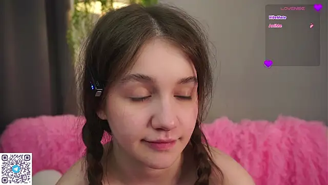 AmiLewis online show from 17, 3, 2025