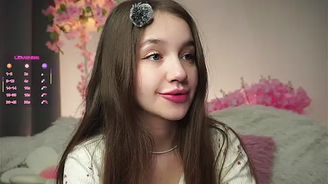 AmiLewis online show from 11, 11, 2025