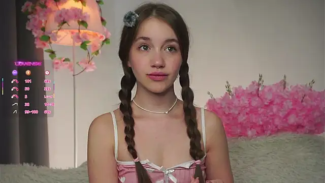 AmiLewis online show from 21, 9, 2025