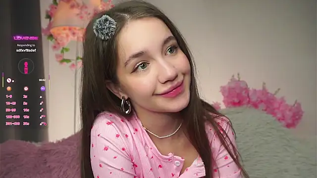 AmiLewis online show from 28, 10, 2025