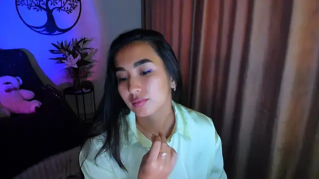 worldofkim online show from 26, 10, 2025