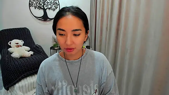 worldofkim online show from 20, 9, 2025