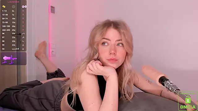 Snapshot of NateHalll chatting on 16, 2, 2025 NateHalll online show from 16, 2, 2025