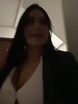 Miah gomez  online show from 10, 11, 2025