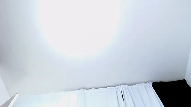 Antonywebb94 online show from 8, 6, 2026
