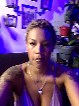 haiiley more online show from 25, 10, 2025