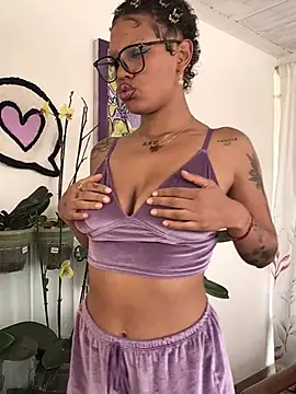 haiiley more online show from 8, 5, 2026