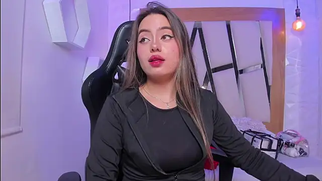 ary cooper  online show from 21, 10, 2025