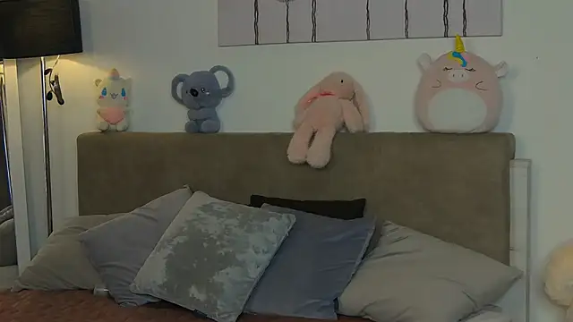 CassKiera online show from 19, 11, 2025