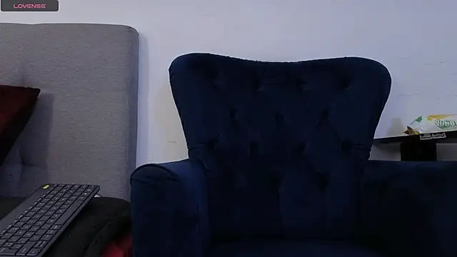 alissonandamy online show from 4, 4, 2026