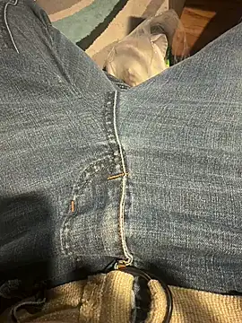 Kissoks1xh online show from 16, 3, 2026