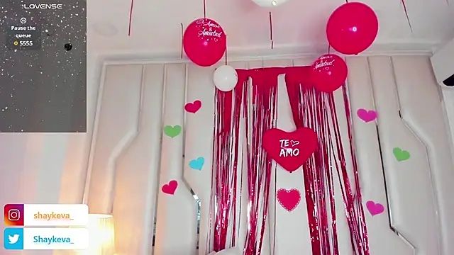 Evashayk  online show from 17, 2, 2025