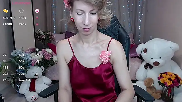 Snapshot of AdrianaSea chatting on 16, 9, 2025 AdrianaSea online show from 16, 9, 2025