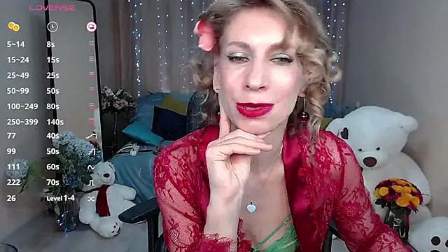 Snapshot of AdrianaSea chatting on 15, 9, 2025 AdrianaSea online show from 15, 9, 2025