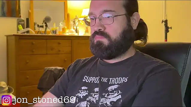 Snapshot of Seraph_De_La_Luna chatting on 21, 6, 2026 Seraph De La Luna online show from 21, 6, 2026