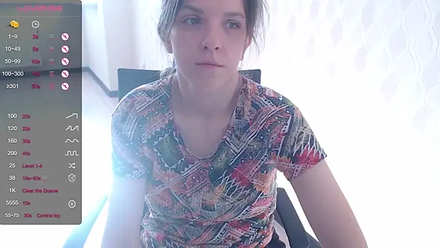 LisaHeart online show from 9, 10, 2025