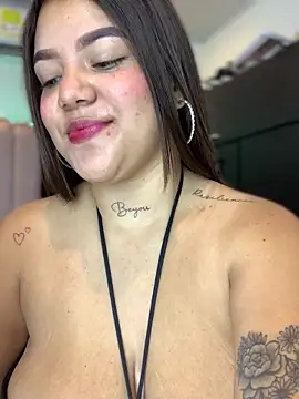 Michellesexxy online show from 13, 11, 2025