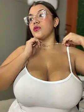 Michellesexxy online show from 14, 3, 2025