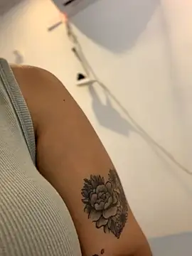 Michellesexxy online show from 25, 9, 2025