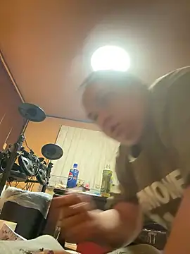 punk0805 online show from 15, 9, 2025