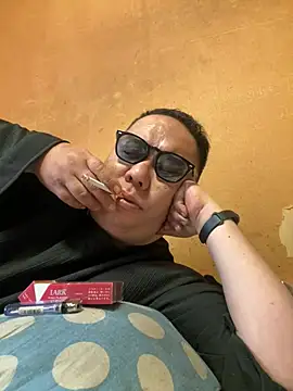 punk0805 online show from 25, 3, 2026