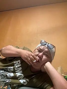 punk0805 online show from 25, 9, 2025