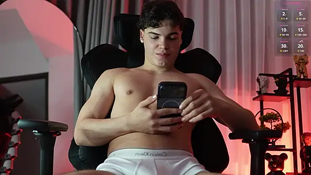 Max cortes1 online show from 9, 1, 2026