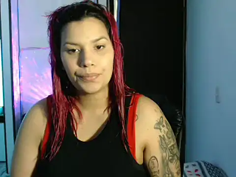 Snapshot of CarolinaRincon chatting on 9, 2, 2025 CarolinaRincon online show from 9, 2, 2025