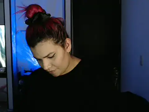 Snapshot of CarolinaRincon chatting on 11, 2, 2025 CarolinaRincon online show from 11, 2, 2025