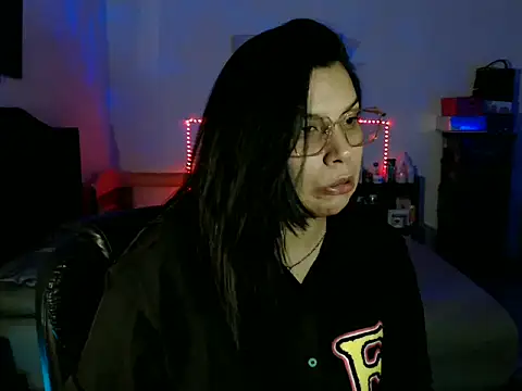 Snapshot of CarolinaRincon chatting on 5, 11, 2025 CarolinaRincon online show from 5, 11, 2025