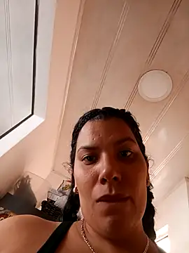 Snapshot of CarolinaRincon chatting on 20, 9, 2025 CarolinaRincon online show from 20, 9, 2025