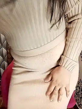 Snapshot of Mishika_Gill chatting on 22, 12, 2024 Mishika Gill online show from 22, 12, 2024