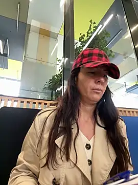 eveangelll online show from 27, 10, 2025