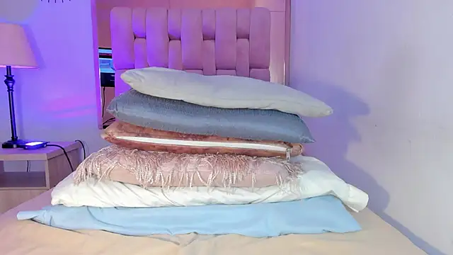 Voluptupus-girl online show from 8, 3, 2025