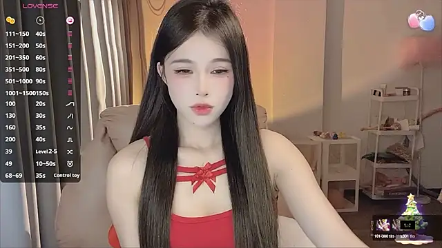 Snapshot of 7-Love chatting on 4, 2, 2025 7-Love online show from 4, 2, 2025