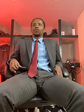 Snapshot of AlejoKhalifa_ chatting on 6, 7, 2026 AlejoKhalifa online show from 6, 7, 2026