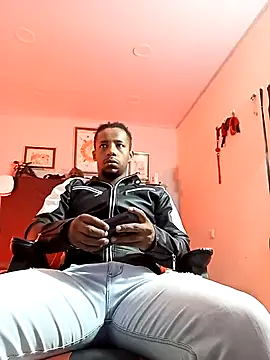 AlejoKhalifa  online show from 7, 3, 2026