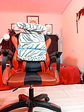 AlejoKhalifa  online show from 23, 2, 2026