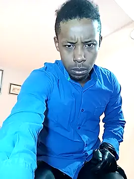 AlejoKhalifa  online show from 20, 3, 2025