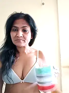 sunita6009 online show from 2, 10, 2025