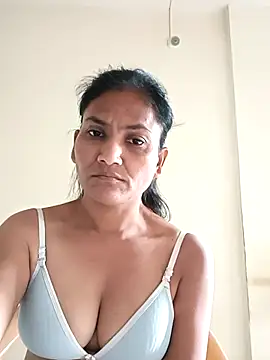 sunita6009 online show from 28, 9, 2025